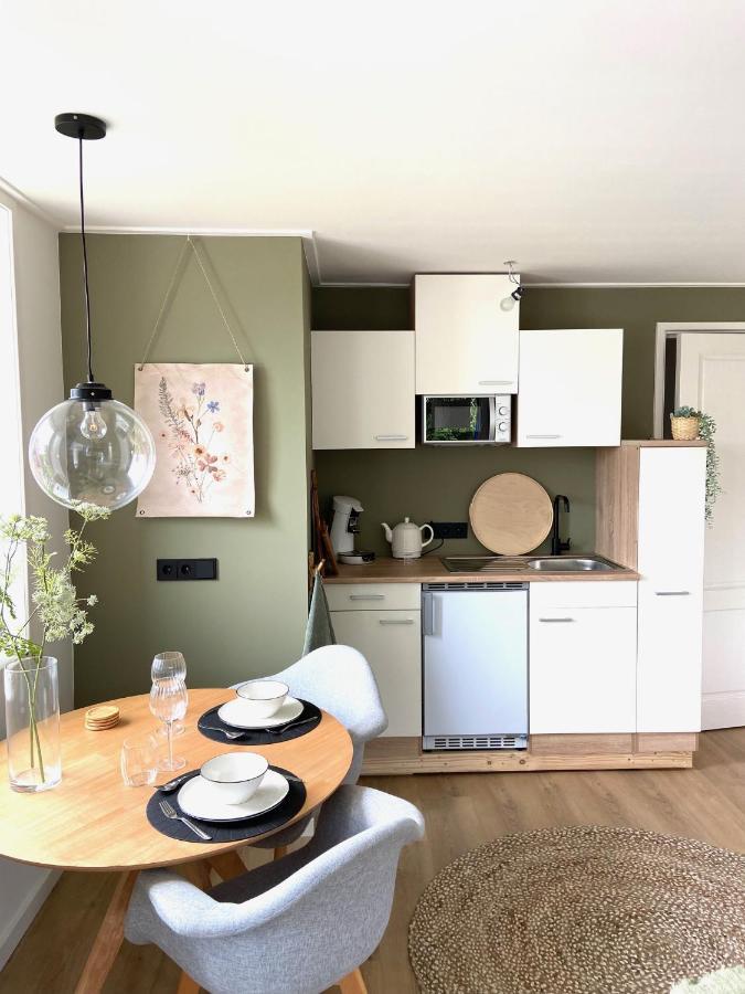 Bed and Breakfast By Mosk Engelum Екстер'єр фото
