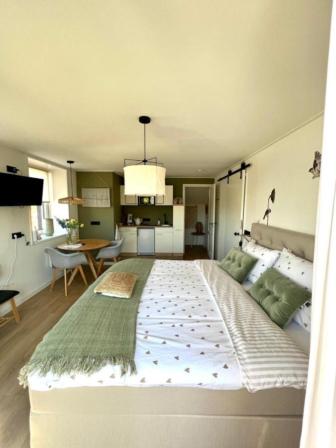 Bed and Breakfast By Mosk Engelum Екстер'єр фото