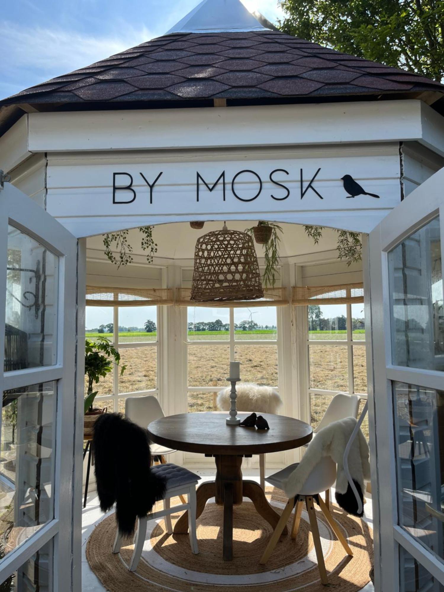 Bed and Breakfast By Mosk Engelum Екстер'єр фото